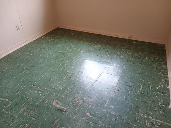 3rd image of 8315 Copper Ave NE #C