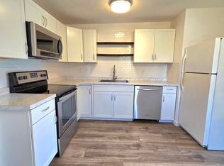 1121 Hawthorne Ave, Redding, CA 96002