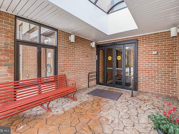 2nd image of 15310 Pine Orchard Dr #84-3F