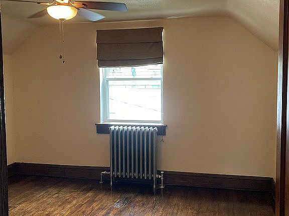 4th image of 312 Tunnelton St