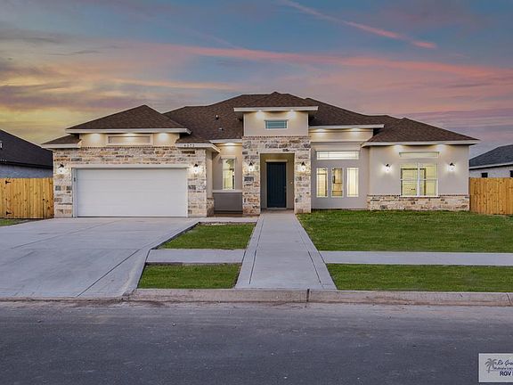 3rd image of 4073 Sevilla Dr