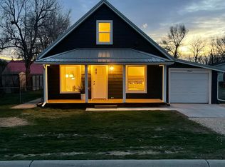 16 N Water St, Sheridan, WY 82801