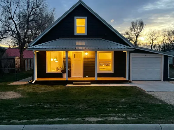 16 N Water St, Sheridan, WY 82801
