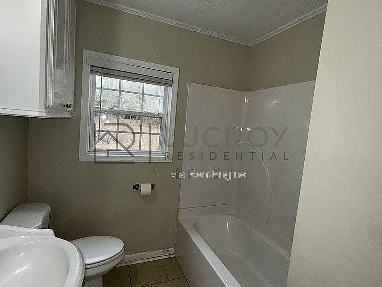 1081 S Church St — Photo 12
