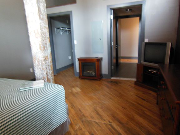 5th image of 200 Lincoln Ave Suite 216