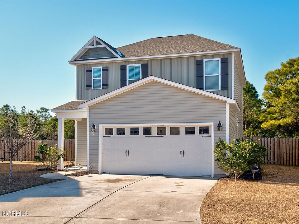 1st image of 4036 Darrow Dr