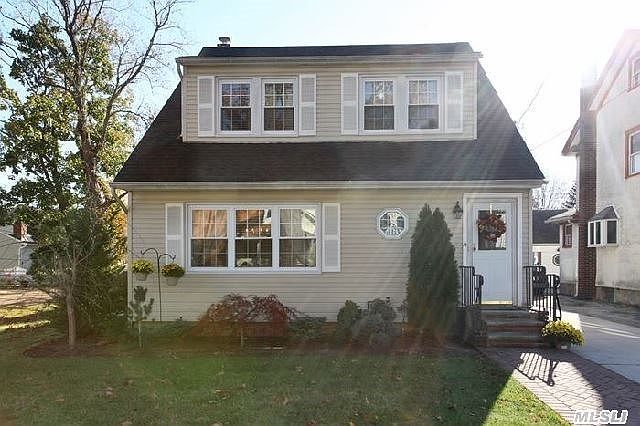 1st image of 26 Harvard St