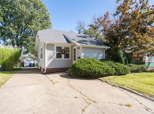 2111 38th St, Des Moines, IA 50310