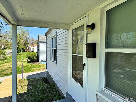 3rd image of 6716 Torlina Dr