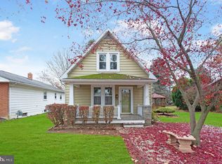 1215 E Walnut St, Hanover, PA 17331