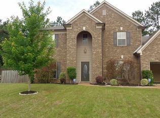 5057 Foggy River Ln, Bartlett, TN 38135