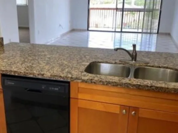 10255 NW Nine Street Cir #503-7, Miami, FL 33172