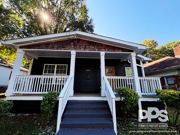 3rd image of 1010 Palmetto Ave SW