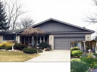 22419 La Von St, Saint Clair Shores, MI 48081