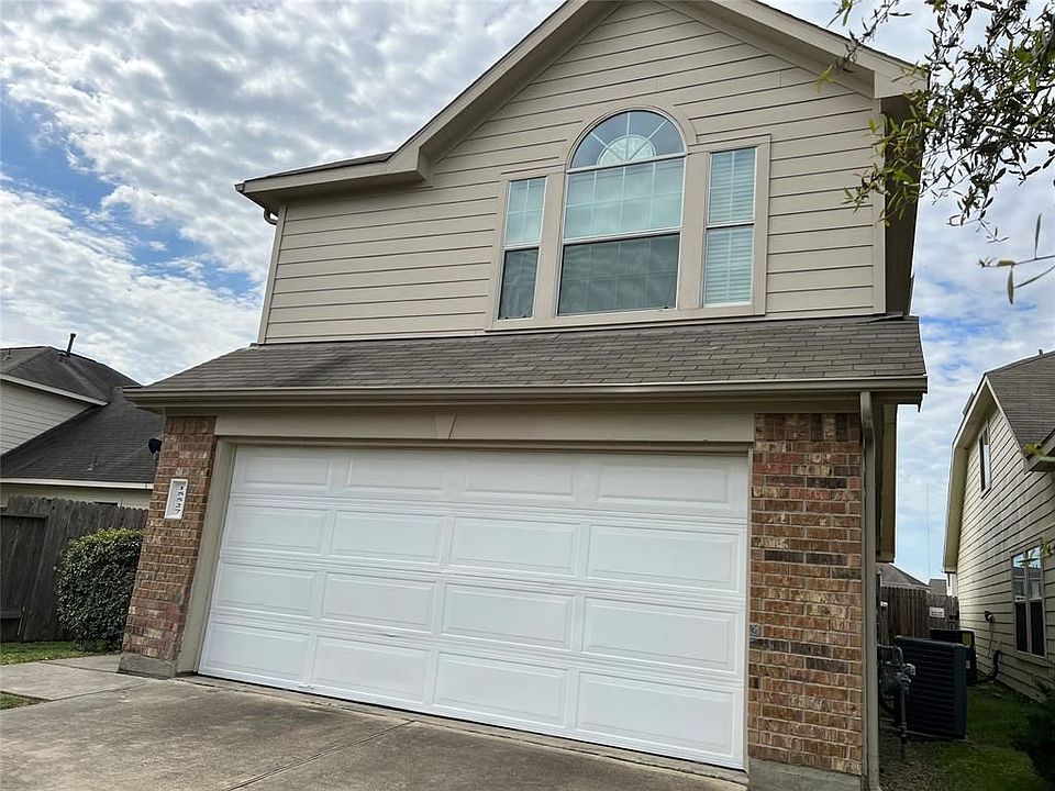 1st image of 15527 Kiplands Bend Dr