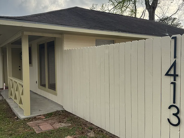1413 Briarhurst Dr — Photo 54