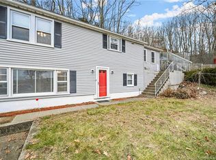 49 Rimmon St, Seymour, CT 06483