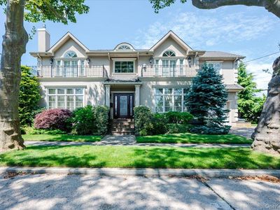 83 Ithaca Avenue, Atlantic Beach, NY, 11509