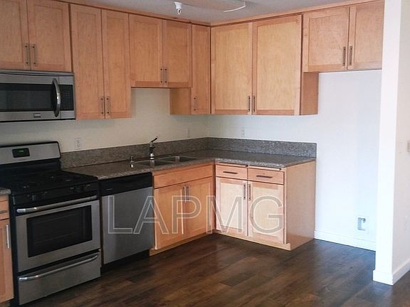 4th image of 6816 Independence Ave APT 205
