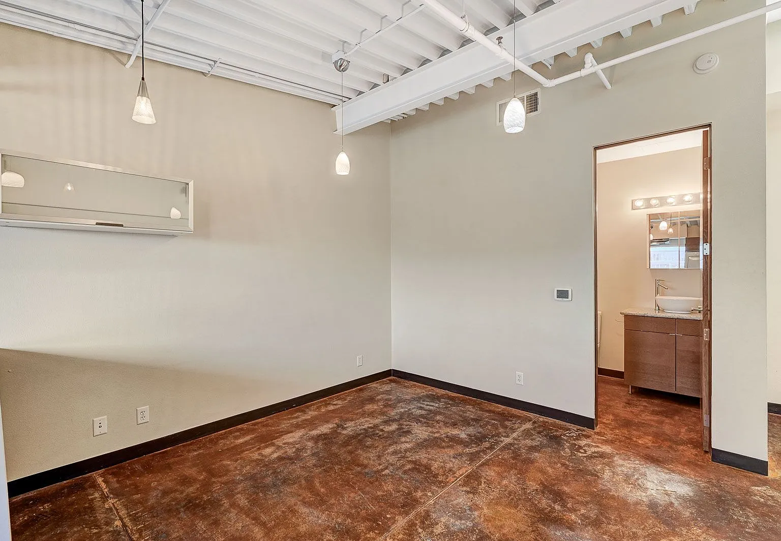 1 bed, 2.0 bath, 1022 sqft, $1,750 — Photo 4