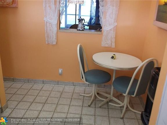 3rd image of 9461 Sunrise Lakes Blvd APT 106