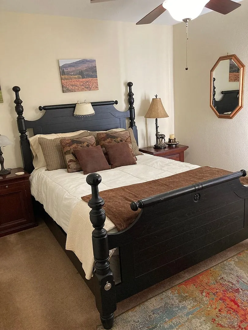 Spacious 4BR/3 bath Mountain House in Waynesville — Photo 4