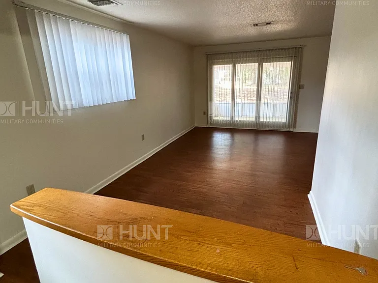 140 Aster St — Photo 4