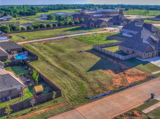2325 W Earl Dr, Mustang, OK 73064