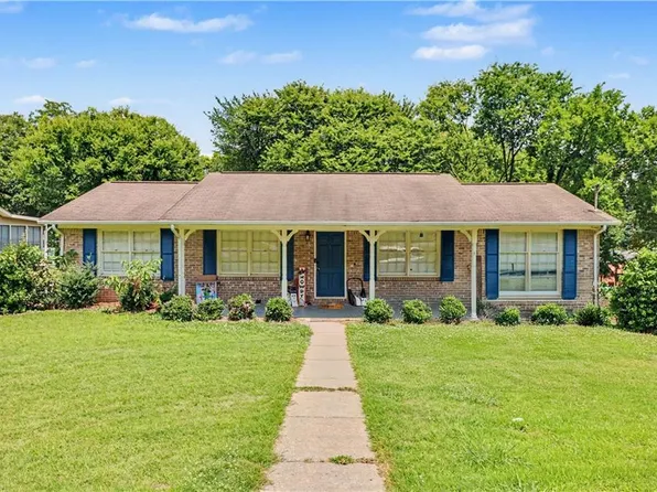 202 Cherry Hill Dr, Calhoun, GA 30701