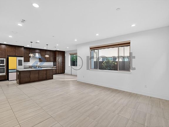 5th image of 665 N Amarone Dr