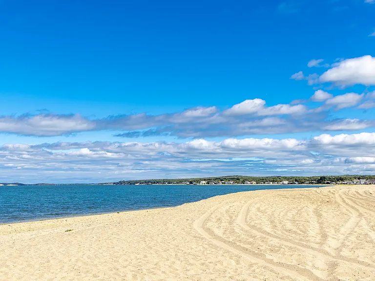 308 Towd Point Rd — Photo 23