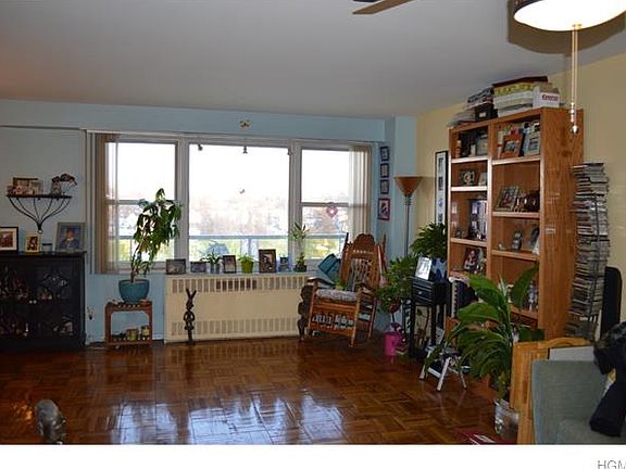 5th image of 1853 Central Park Ave APT 6H