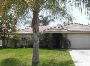 1256 Michael Darcy St, Colton, CA 92324