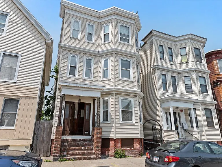 356 Princeton St #2 — Photo 34