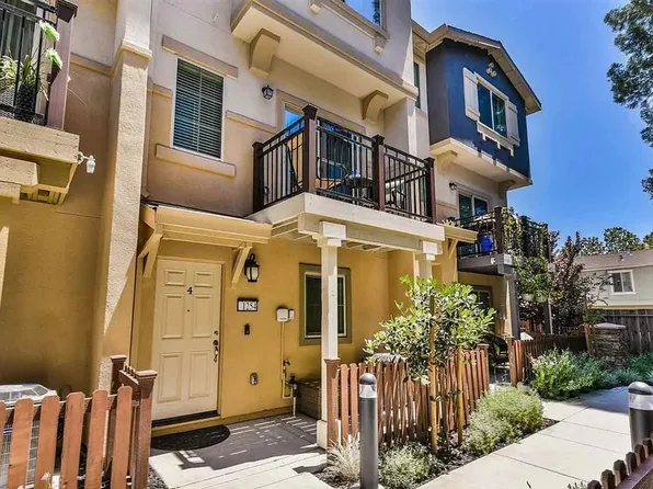 1254 Detroit Ave Unit 4, Concord, CA 94520