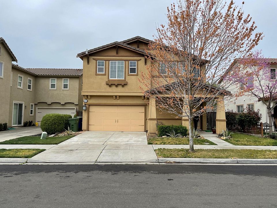 1st image of 4203 Cherry Blossom Ln