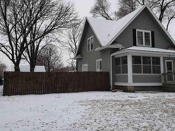 4th image of 609 S Helen St