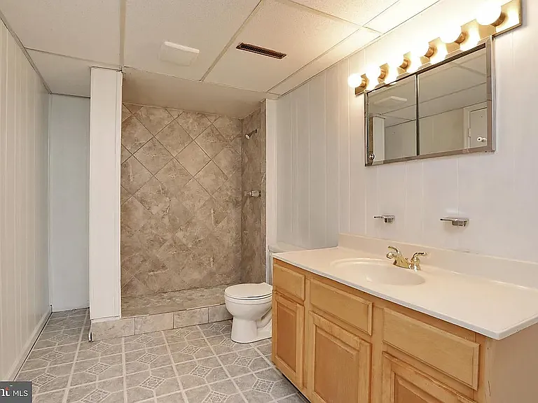 46534 Majestic Ct #B102 — Photo 5