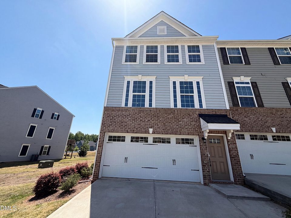 1st image of 232 Misty Pike Dr