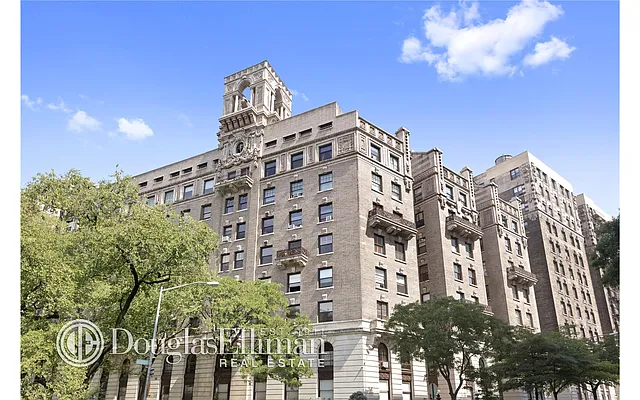 Sold by Douglas Elliman | media 8