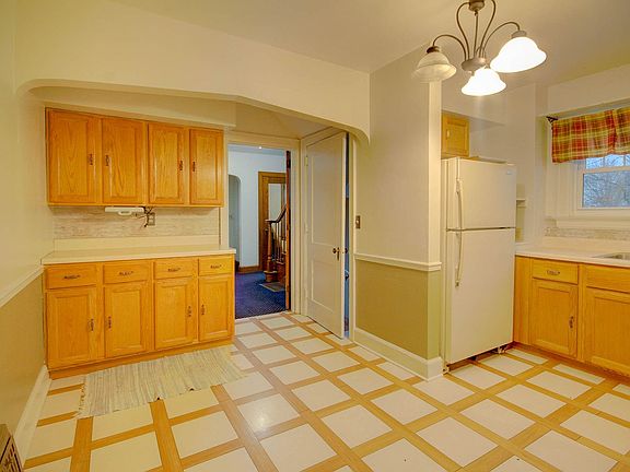3rd image of 6075 N 900th Ave