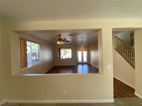 5th image of 1323 Summer Dawn Ave