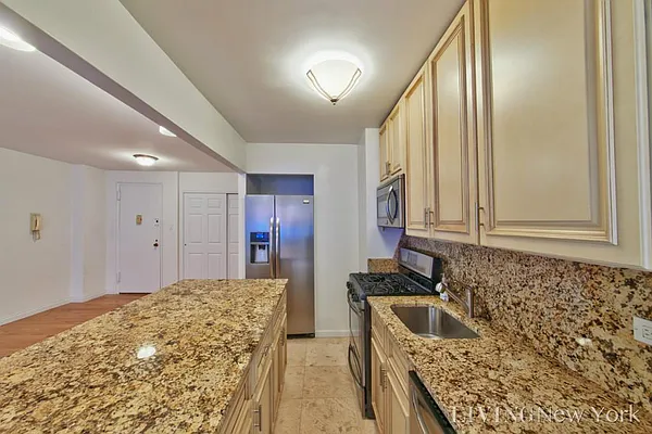 Rented by Living New York | media 28