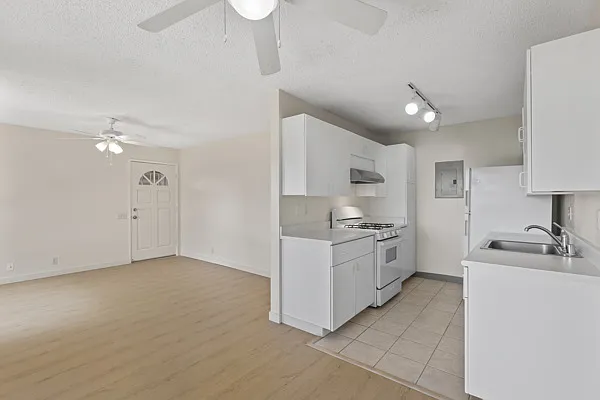 91-1239 Puamaeole St #28D — Photo 6