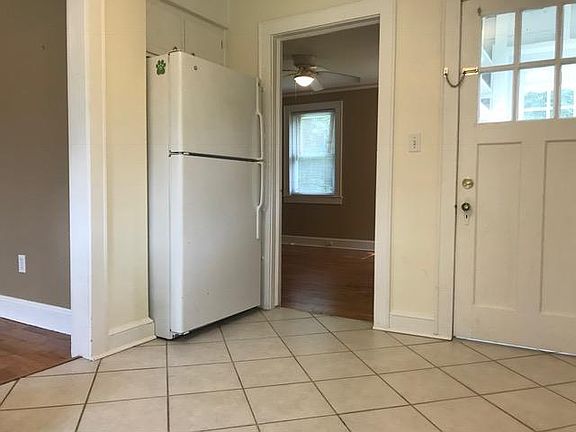 5th image of 7 Ethelridge Dr