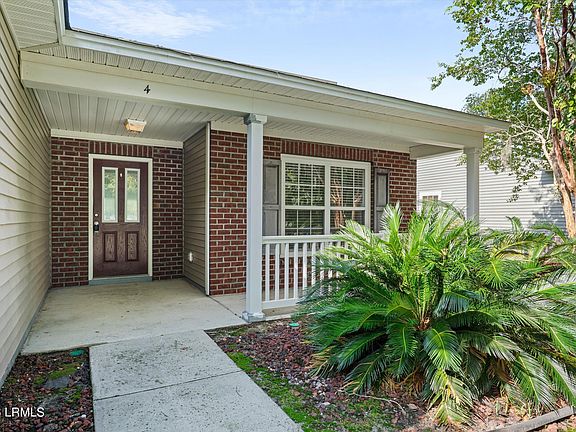 2nd image of 4 Waccamaw Way