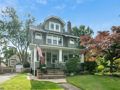 21 Harvard St, Montclair, NJ, 07042