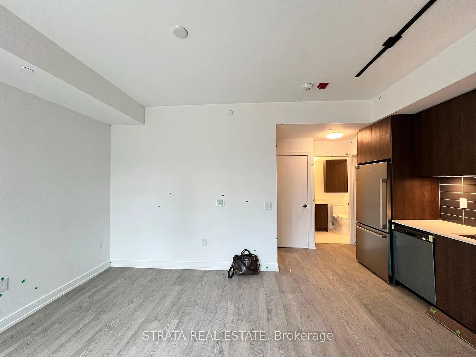 1 bed, $2,000 — Photo 3