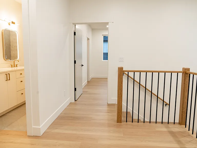 9025 Slater Ave NE — Photo 12