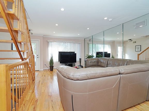 5th image of 31 Heinz Ave